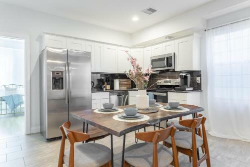 Apartamento Stunning & Playful Suites - 4 Beds, 3 Bathrooms
