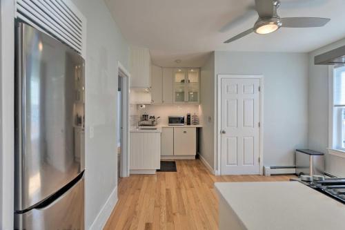 Renovated Barrington Cottage With Beach Access