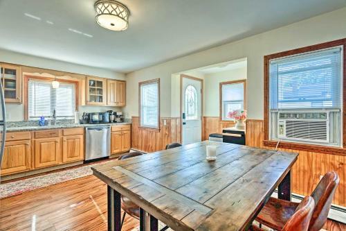 Pet-friendly Cranston Home With Fire Pit And Bbq!