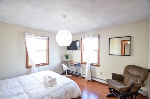 Michie House - Providence Gano St