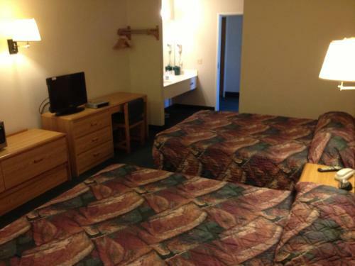 Posada Home Town Inn