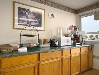 Super 8 Motel Moraine