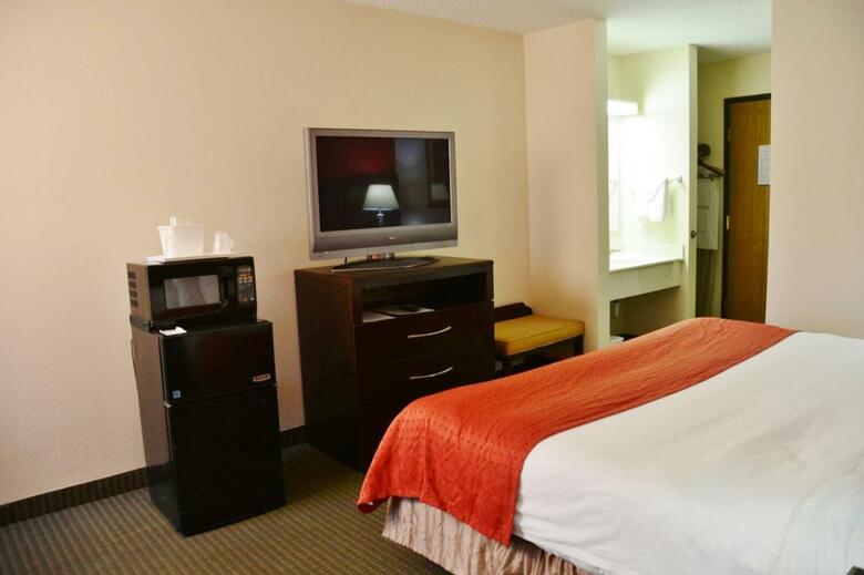 Hotel Country Hearth Inn & Suites - Kenton