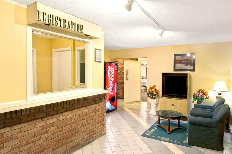 Motel Knights Inn Mt. Gilead