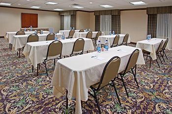 Hotel Staybridge Suites Akron-stow-cuyahoga Falls