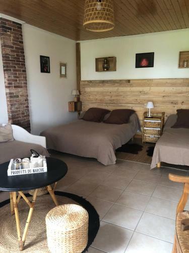 Hostal Chambre D�h�tes La Jonch�re