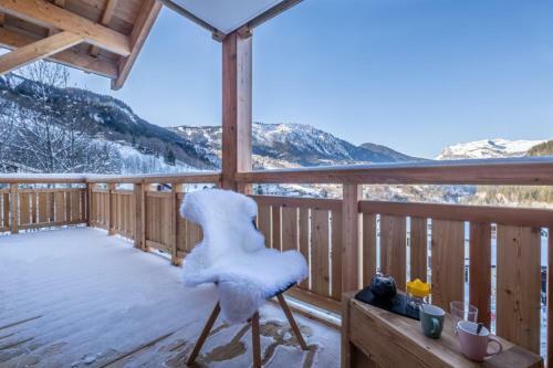 Sumptuous And Bright Apartment In Chalet Style