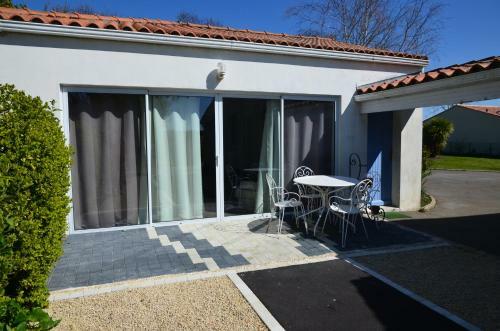Hostal L'abri Cotier
