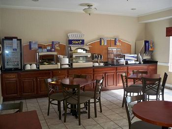 Hotel Holiday Inn Express Celina