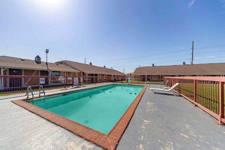 Hotel Econo Lodge Pryor
