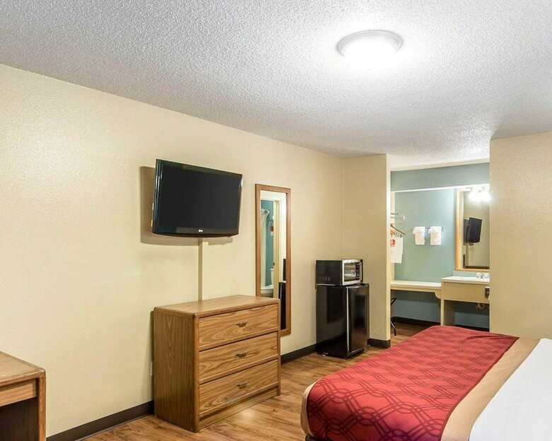 Hotel Econo Lodge Pryor
