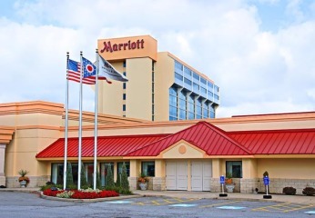 Hotel Cleveland Airport Marriott