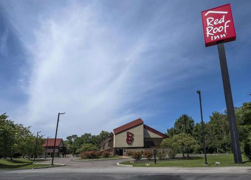 Hotel Red Roof Inn Cincinnati East - Beechmont
