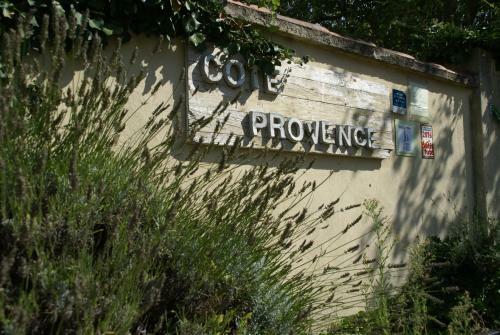 Hostal C�t� Provence