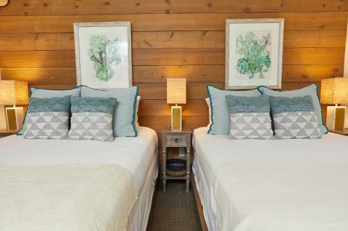 Posada Shelter Harbor Inn