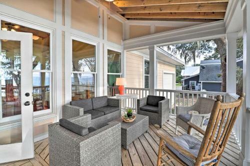 Lakefront Retreat With Game Room And Private Dock
