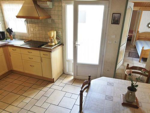 Maison Les Sables-d'olonne, 4 Pi�ces, 4 Personnes - Fr-1-92-655