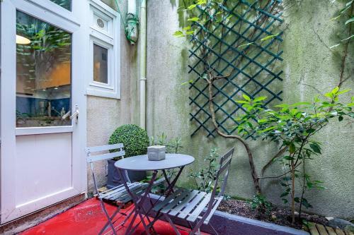 Un V�ritable Cocon De Charme � 100m De La Plage