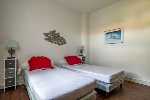 Un V�ritable Cocon De Charme � 100m De La Plage