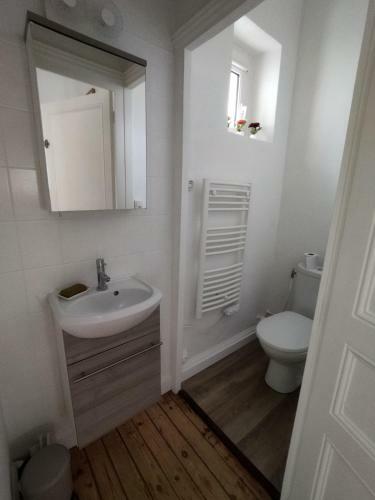 Maison Chaleureuse Au C?ur Du Quartier Arago Les Sables Dolonne