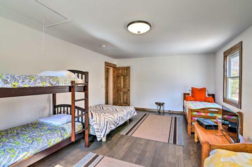 Pet-friendly Fair Play Getaway With Boat Dock!