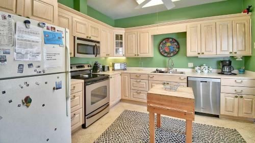 Villa Ruthie's Roost By Peace Vacations