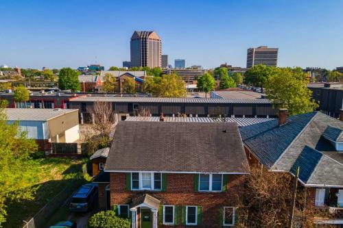 Apartamento Charming Home Short Walk From Downtown