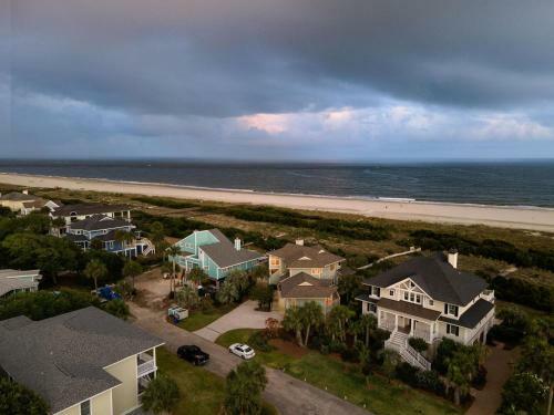 Derby - Gorgeous Home W Beach Access & Incredible Views
