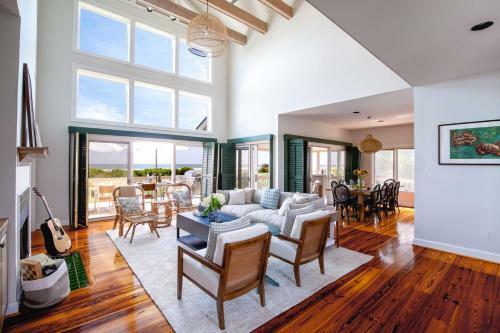 Derby - Gorgeous Home W Beach Access & Incredible Views