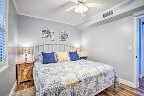 Beachy Isle Of Palms Home, 1 Block To Coast!