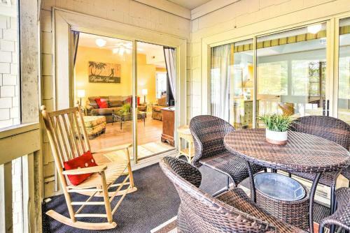 Apartamento Waterfront Golf Course Home Screened Balcony