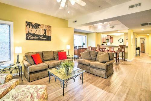 Apartamento Waterfront Golf Course Home Screened Balcony