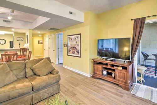 Apartamento Waterfront Golf Course Home Screened Balcony