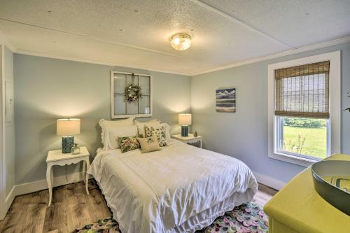 Charming Charleston Cottage 2 Mi To Folly Beach!