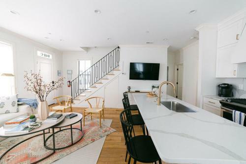 Guesthouse Charleston West 242 C