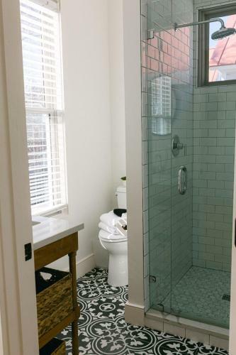 Guesthouse Charleston West 242 C