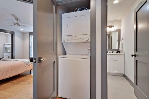 The Dunes On Coming Chic 8bd Luxury Duplex 2 Blocks From King Street