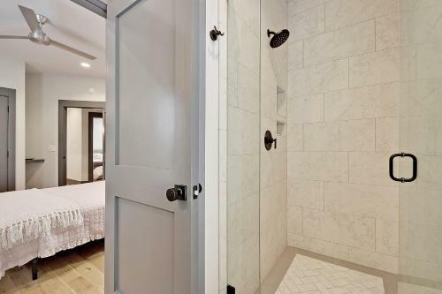 The Dunes On Coming Chic 8bd Luxury Duplex 2 Blocks From King Street