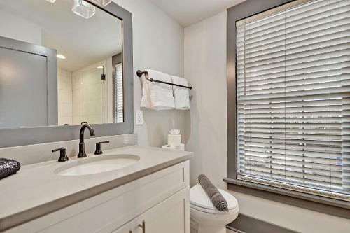 The Dunes On Coming Chic 8bd Luxury Duplex 2 Blocks From King Street
