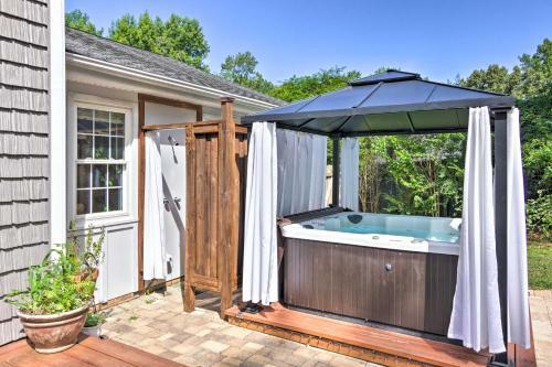 Lovely Mtn Cottage With Hot Tub, Bbq And Fire Pit!