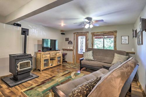 Spacious Black Hawk Home With Furnished Deck!