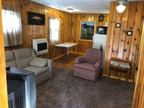Black Hills Cabins & Motel At Quail's Crossing