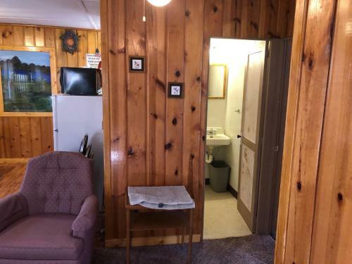 Black Hills Cabins & Motel At Quail's Crossing