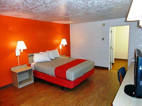 Motel 6 Gold Beach