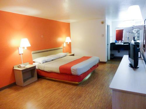 Motel 6 Gold Beach