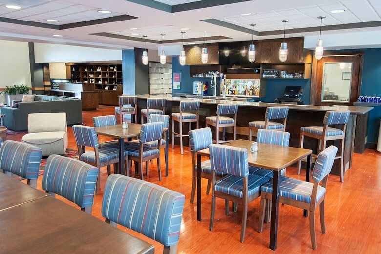Hotel Four Points By Sheraton Columbus-polaris