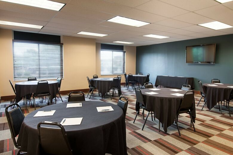 Hotel Four Points By Sheraton Columbus-polaris