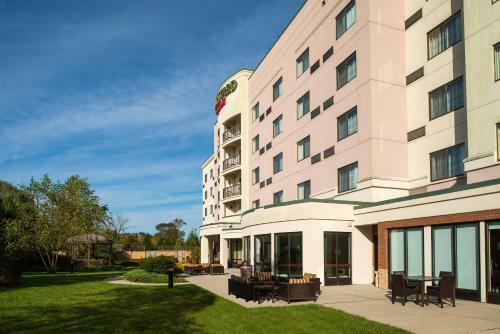 Hotel Courtyard Ewing Hopewell