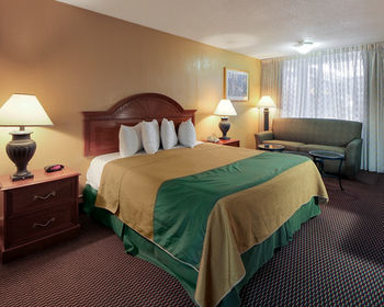 Motel Colonial Inn Shawnee
