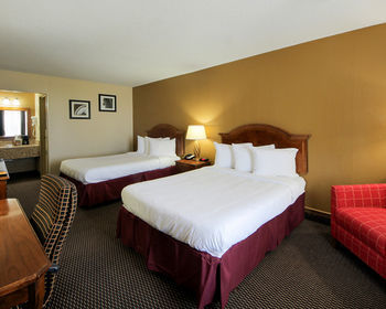 Motel Colonial Inn Shawnee